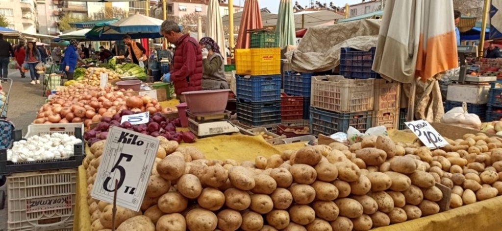 Fırsatçılar Boş Durmadı, Patates Fiyatı İkiye Katlandı