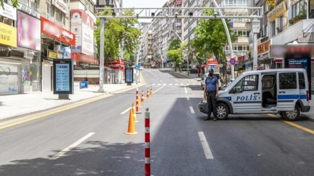 Kurban Bayramında Sokağa Çıkma Yasağı Gelmiyor