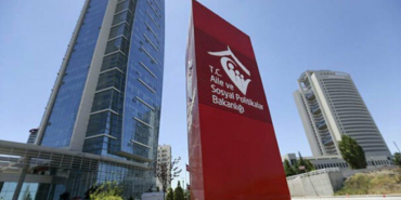 Aile Bakanlığı Tarafından Bin Sürekli İşçi Alımı Yapılıyor