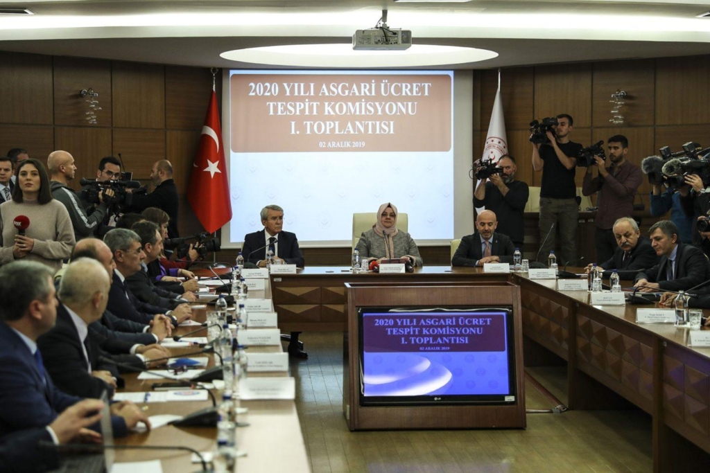 Sendikalar Yarın Asgari Ücret İçin Toplu Açıklama Yapacak